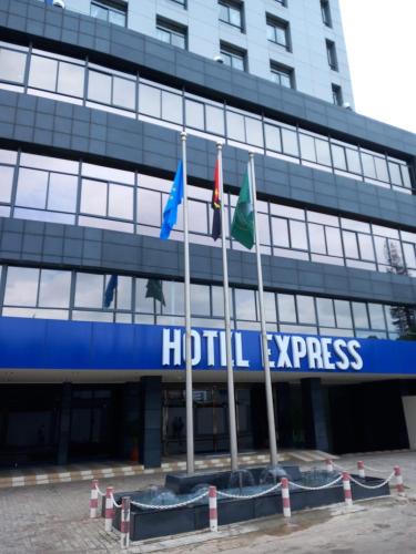 Hotel Express in Luanda