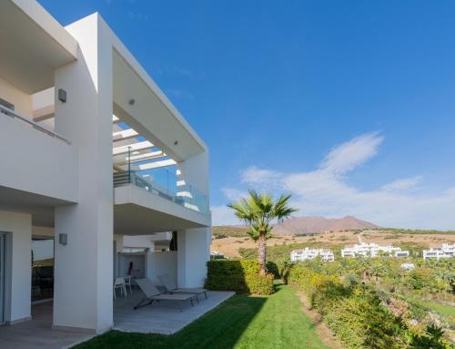 Splendide appartement 2 ch avec terrasse vue mer et piscine
