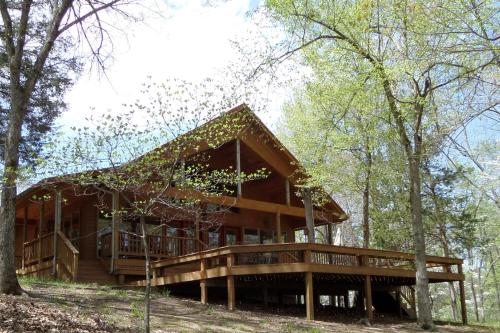 War Eagle - Lake House in Rogers, USA