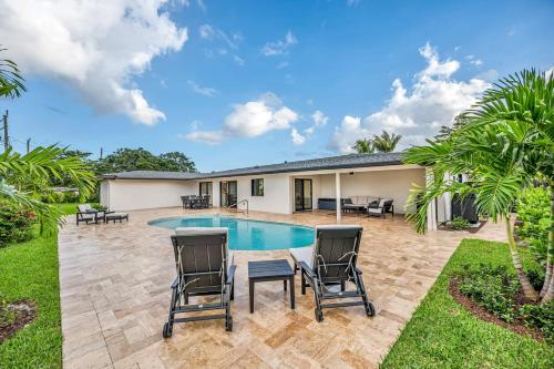 Sandals Beach Cottage in Fort Lauderdale, USA