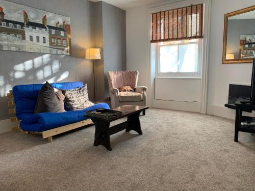 Flat Near Richmond Upon Thames