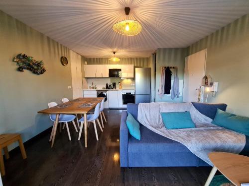 Appartement d'une chambre avec jardin clos et wifi a Ares a 1 km de la plage - Location saisonnière - Arès