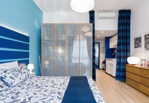 Appartamento Blu a Milano zona Ripamonti vicino allo IEO, Milán (fotografie 3)