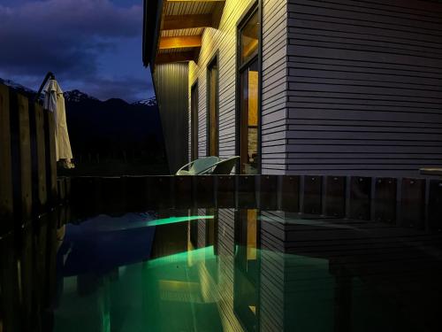 Skats, Aysén Lodge - Cabaña con Tinaja (Aysen Lodge - Cabana con Tinaja) in Puerto Aisena