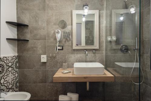 Tredici Boutique Rooms - main image