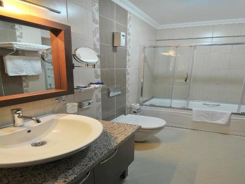 Rhiss Hotel Bostanci, Istanbul (fotografie 9)