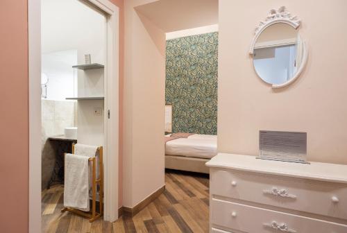 Tredici Boutique Rooms - image 5