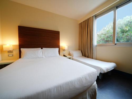 Comfort Triple Room image 1