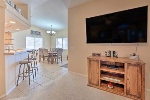 Lake Havasu City Home with Patio Pool and Spa! - image 13