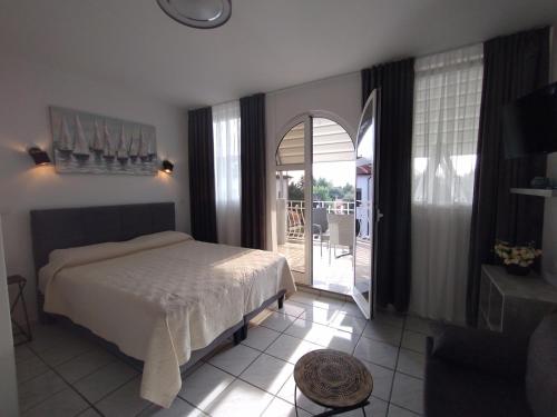 Studio apartment in Rovinj with Terrace, Air condition, WIFI, Washing machine (4686-6) in Monsena