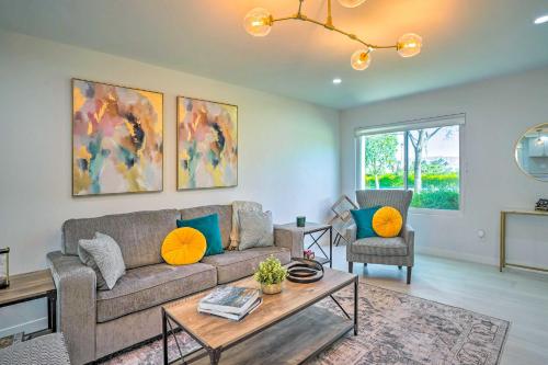 Palm Desert Condo with Resort Pools and Hot Tubs! in Palm Desert, USA
