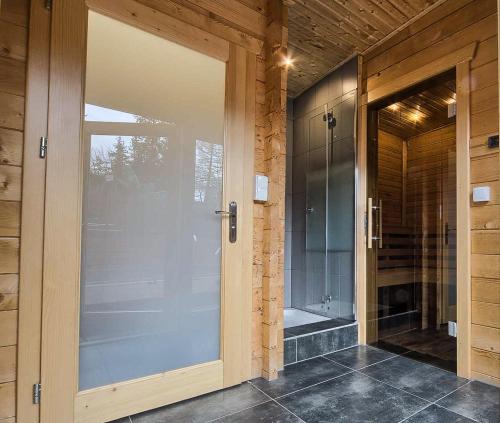 VisitZakopane - Coral Spa Apartment - image 5