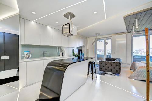 Central Apartments by Bed&Bath 3