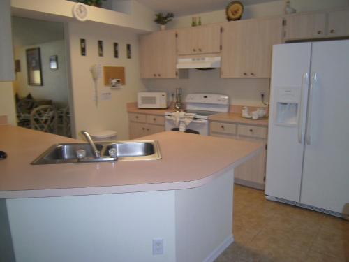 4 Bedroom Value Plus Home with Private Pool in Davenport, USA