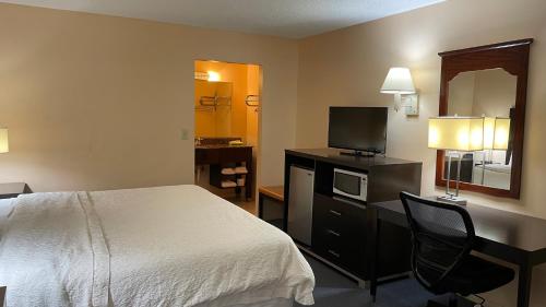 Slumber Inn Harrisonville