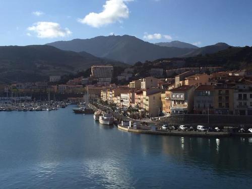 Loft du soleil, 1ère ligne, proche des criques et de Collioure