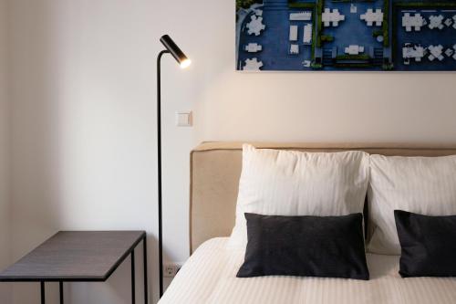 Apartment with Balcony image 8