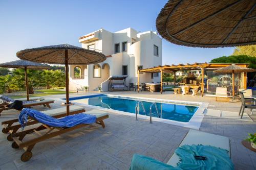 Exterior view of Sun's Reach Villa