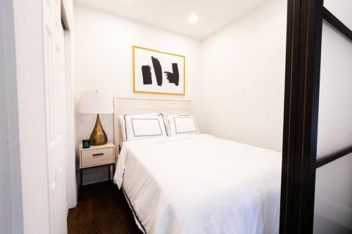 69-3C Stylish Lower East East 1br Apt BRAND NEW, New York (photo 3)