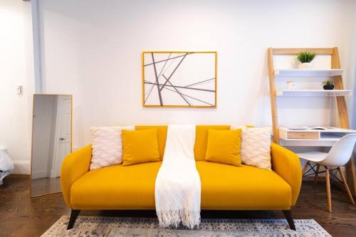 69-3C Stylish Lower East East 1br Apt BRAND NEW, New York (photo 9)
