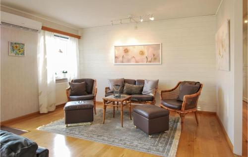 Beautiful Home In Borgholm With 5 Bedrooms, Sauna And Wifi in Borgholm City Center