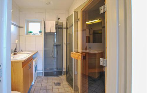 Lovely Home In Borgholm With Sauna