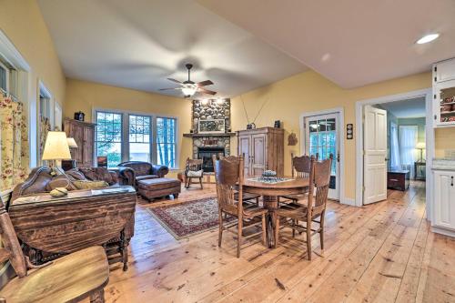 Waterfront Cheboygan Home with Fire Pit in Cheboygan, USA
