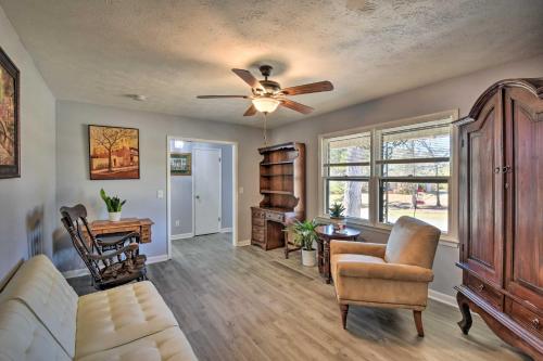 Gainesville Home with Fire Pit Near Lake Lanier in Murrayville, USA