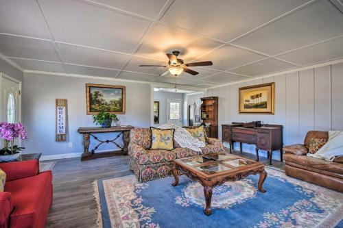 Gainesville Home with Fire Pit Near Lake Lanier in Murrayville, USA