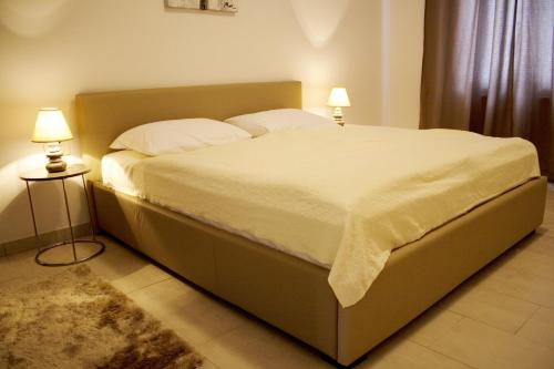 Studio (4 Adults)