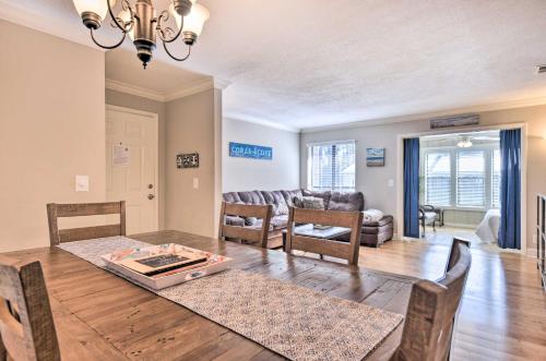 St Simons Island Condo Getaway 2 Mi to Beach