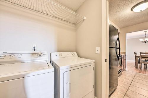 St Simons Island Condo Getaway 2 Mi to Beach
