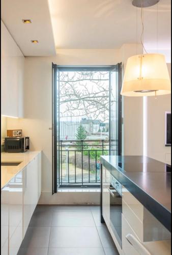 Studio Apartment image 8