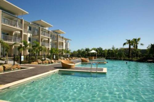 Peppers Plunge Pool Perfection 2br spa suite