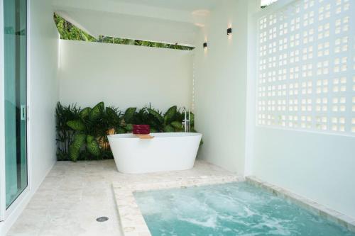 Swimming pool, The Pin  Boutique Pool Villa  Krabi in Nopparat Thara