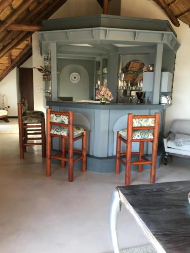 Oak Tree Lodge, Beaulieu, Kyalami