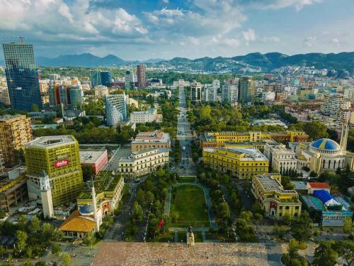 Johana blloku apartment in amazing location! - image 2