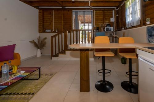 Le Cosy Bungalow de Lili / 5min de l'aeroport in Les Abymes