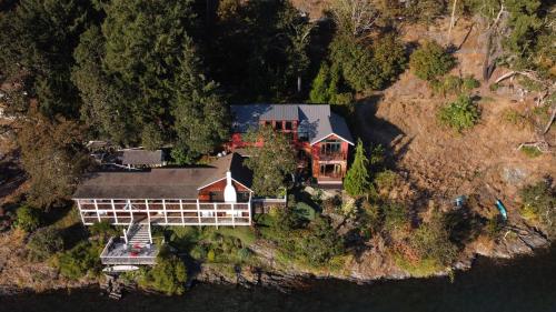 Salishan Tree House Suite