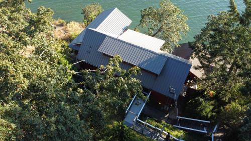 Salishan Tree House Suite