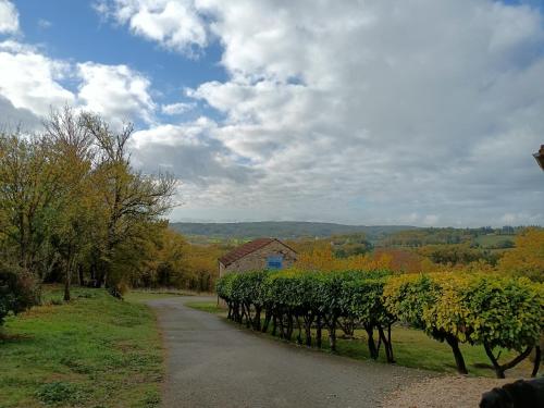 Gîtes Périgord Rocamadour Sarlat Gourdon naturiste de juin à sept