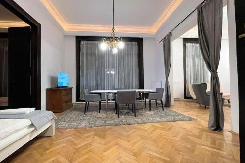 NEW, 195 sqm, Full Center of Budapest, Budapest