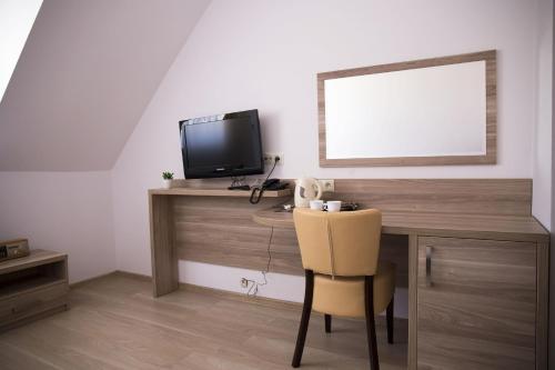 1 twin bed