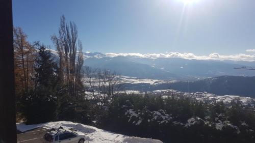 Studio avec vue panoramique sur la montagne