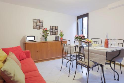 SANTA CROCE GUEST HOUSE 1