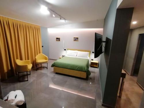 Hotel XBusiness Room Type - Suite with Spa Bath