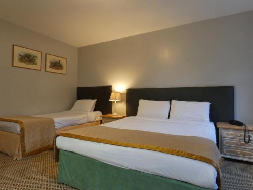 Brook Marston Farm Hotel - image 4