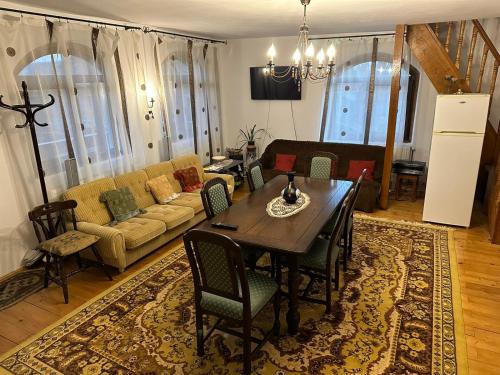 Casa de vacanta Mirela in Ranca - Novaci