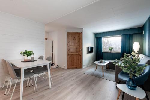 Modern apartment in the center of the island - Apartment - Tromsø