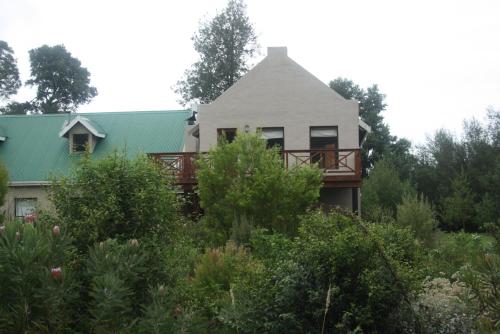 . Fijnbosch Cottage and Camping